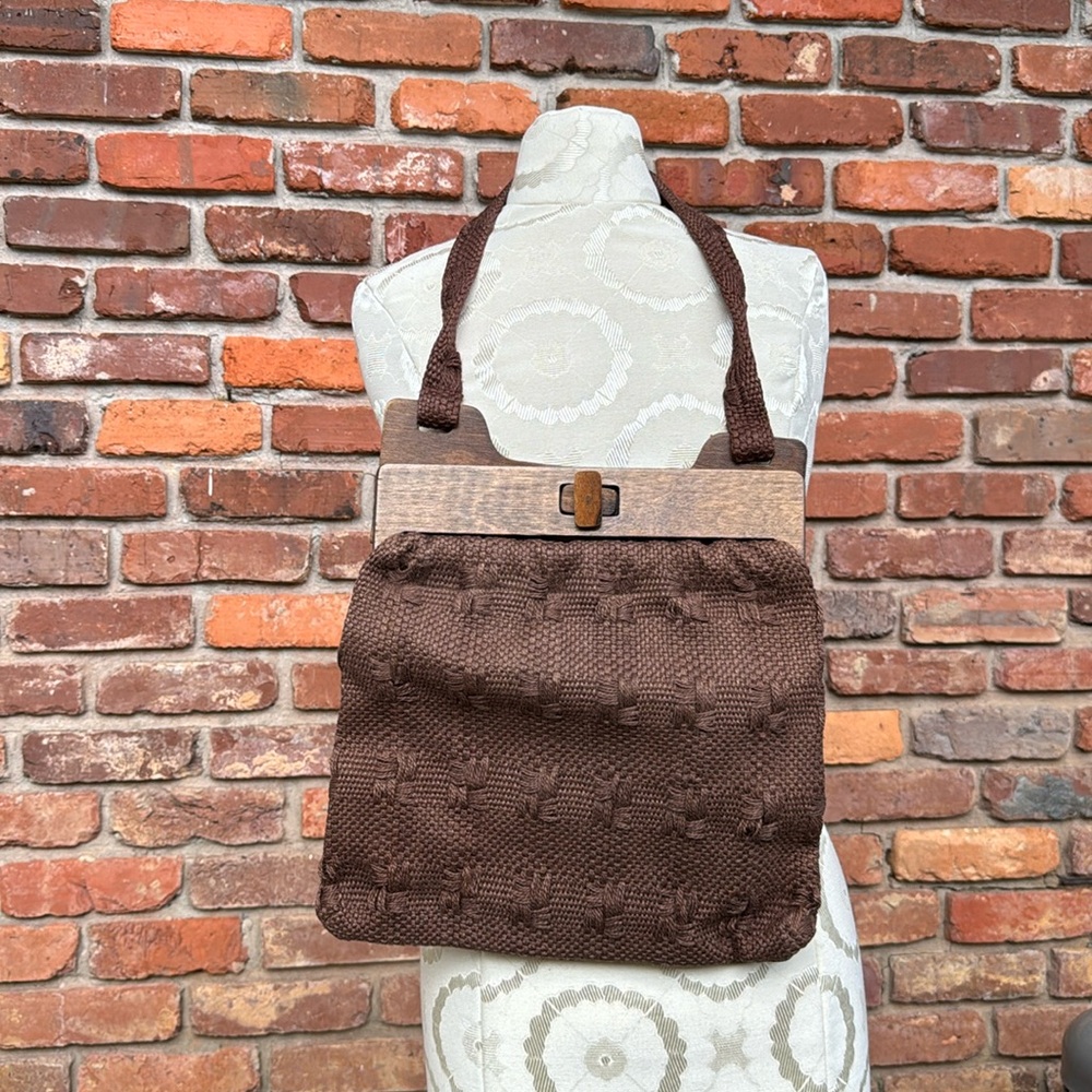 Vintage Handmade Wooden Brown Fabric Weave Crochet Single Strap Purse 14”x11”